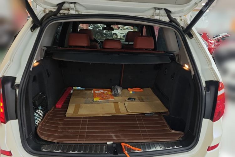 Used BMW X3 2013 Facelifted xDrive20i Luxury Edition Trunk