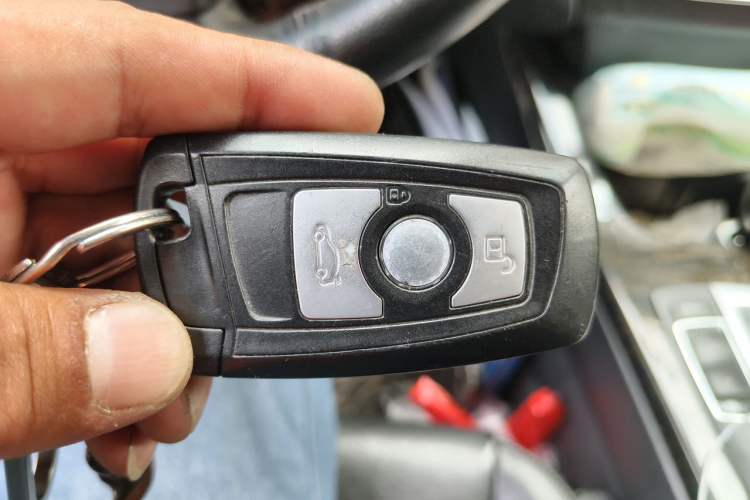 Used BMW X3 2013 Revised xDrive28i Luxury Edition Vehicle Key