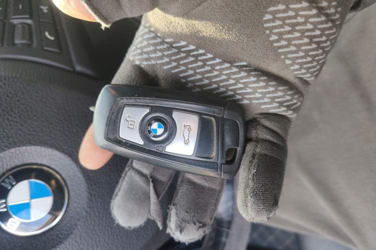 Used BMW X3 2013 xDrive20i Luxury Edition Vehicle Key