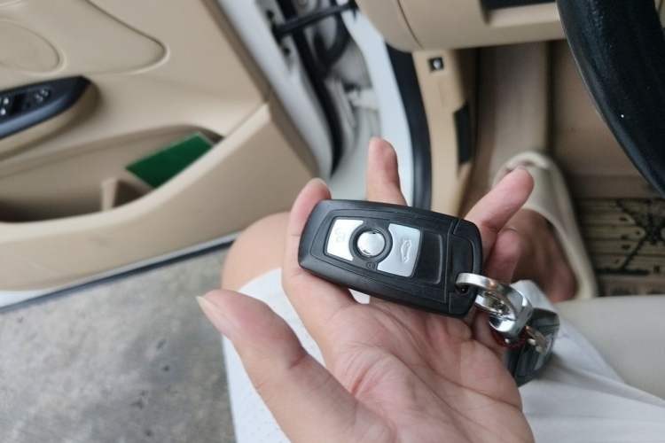 Used BMW X3 2013 xDrive20i Luxury Edition Vehicle Key