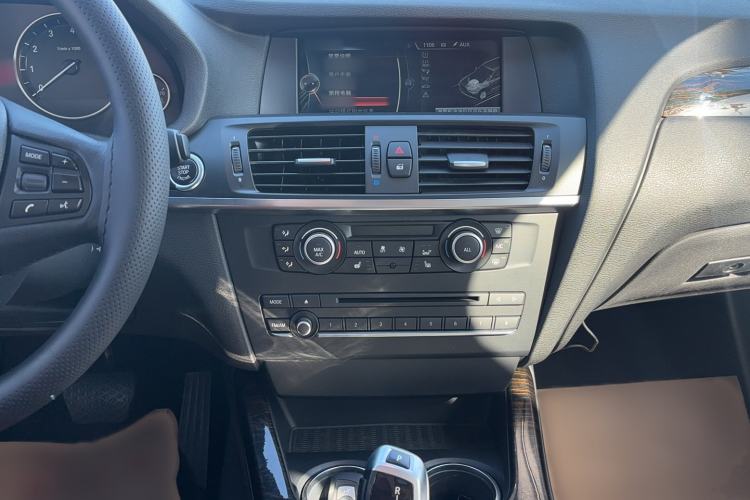 Used BMW X3 2013 Facelifted xDrive20i Luxury Edition Audio And AC Panel