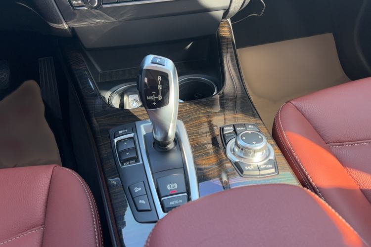 Used BMW X3 2013 Facelifted xDrive20i Luxury Edition Gear Lever