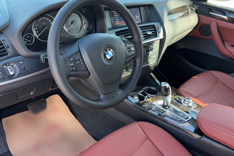 Used BMW X3 2013 Facelifted xDrive20i Luxury Edition Interior 2