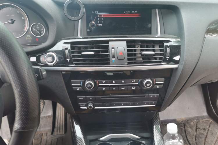 Used BMW X3  Audio And AC Panel