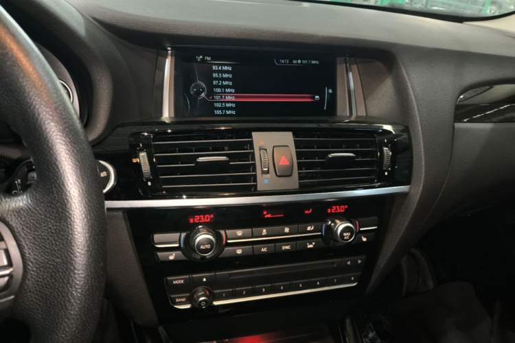 Used BMW X3 2014 xDrive20i X Design Package Audio And AC Panel