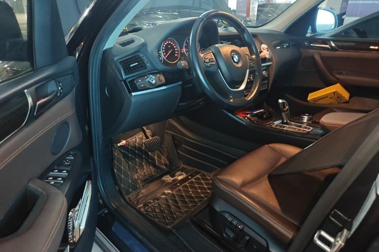 Used BMW X3 2014 xDrive28i X Design Package Driver Seat
