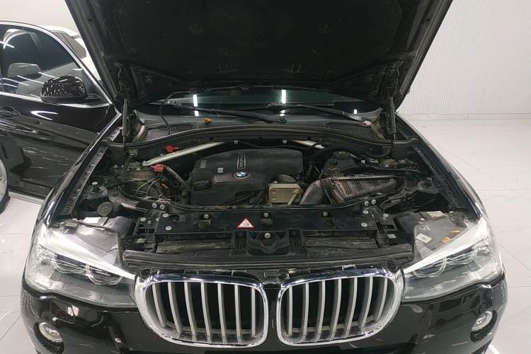 Used BMW X3 2014 xDrive28i X Design Package Engine Bay