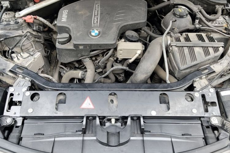 Used BMW X3 2014 xDrive20i X Design Package Engine Bay