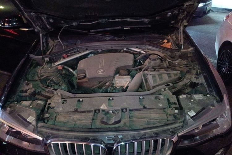 Used BMW X3 2014 xDrive20i X Design Package Engine Bay