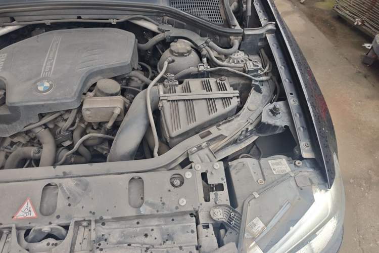 Used BMW X3 2014 xDrive20i X Design Package Engine Bay Left