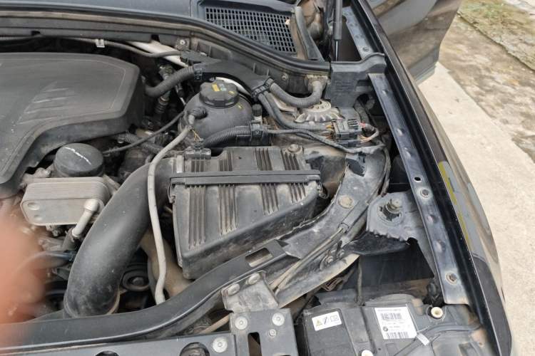 Used BMW X3 2014 xDrive20i X Design Package Engine Bay Left
