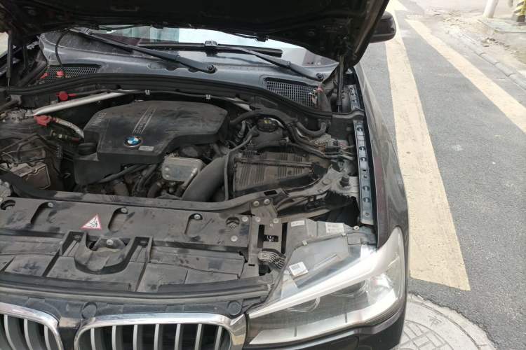 Used BMW X3 2014 xDrive28i X Design Package Engine Bay Left