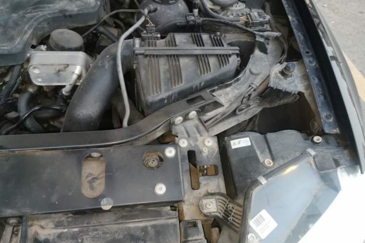 Used BMW X3 2014 xDrive20i X Design Package Engine Bay Left