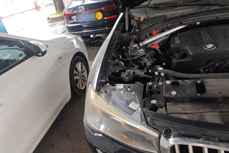 Used BMW X3 2014 xDrive20i X Design Package Engine Bay Right