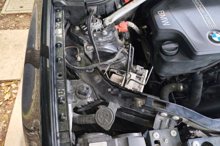Used BMW X3 2014 xDrive20i X Design Package Engine Bay Right