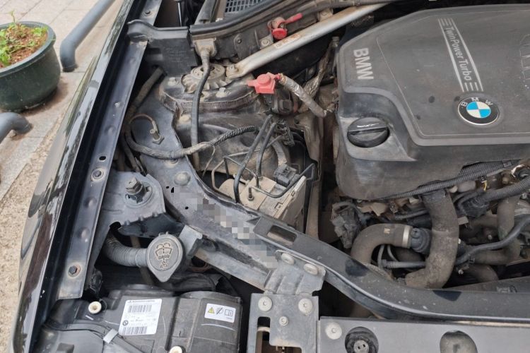 Used BMW X3 2014 xDrive20i X Design Package Engine Bay Right