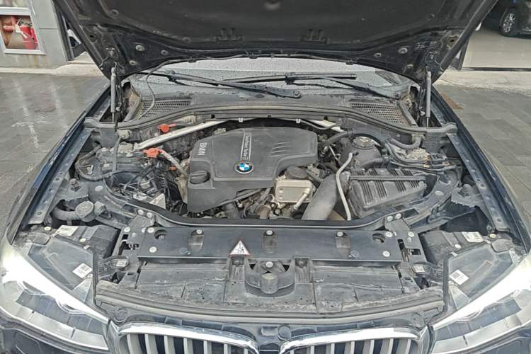 Used BMW X3 2014 xDrive20i X Design Package Engine Bay