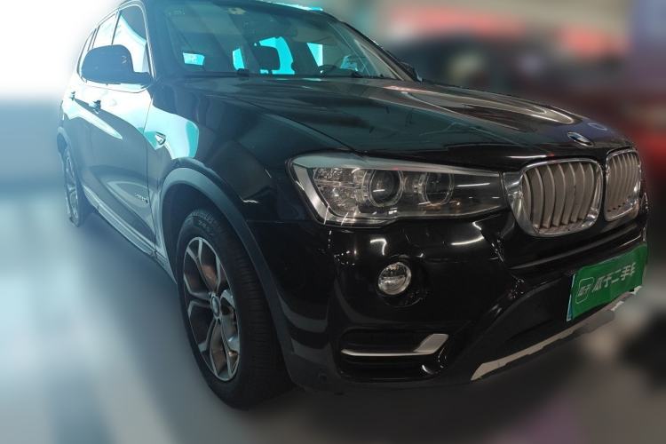 Used BMW X3 2014 xDrive28i X Design Package Front Right 45 Deg