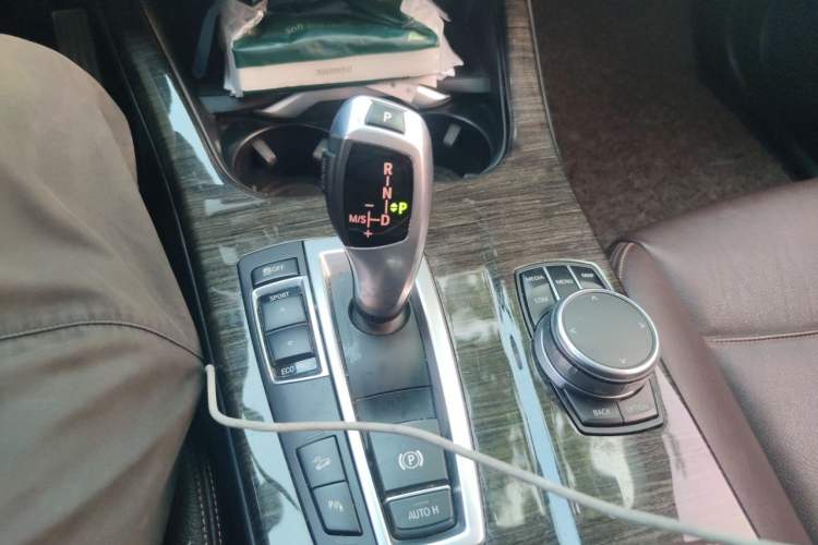 Used BMW X3 2014 xDrive28i X Design Package Gear Lever