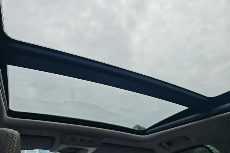 Used BMW X3 2014 xDrive20i X Design Package Headliner