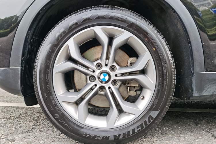 Used BMW X3 2014 xDrive20i X Design Package Interior 10