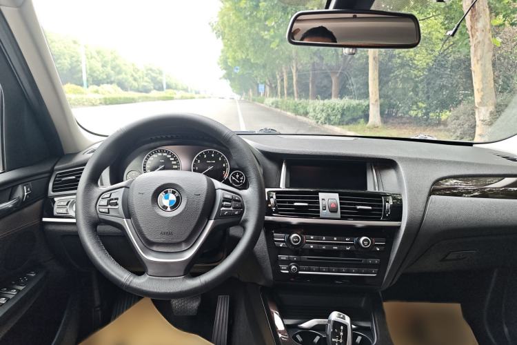 Used BMW X3 2014 xDrive20i X Design Package Interior 11