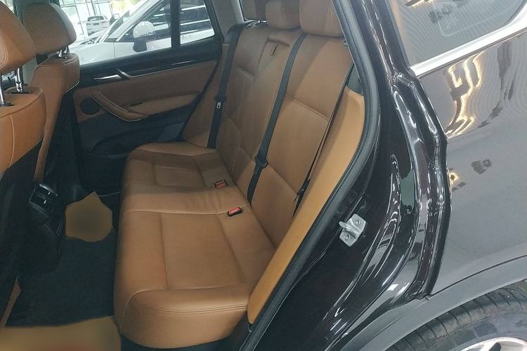 Used BMW X3 2014 xDrive28i X Design Package Interior 4