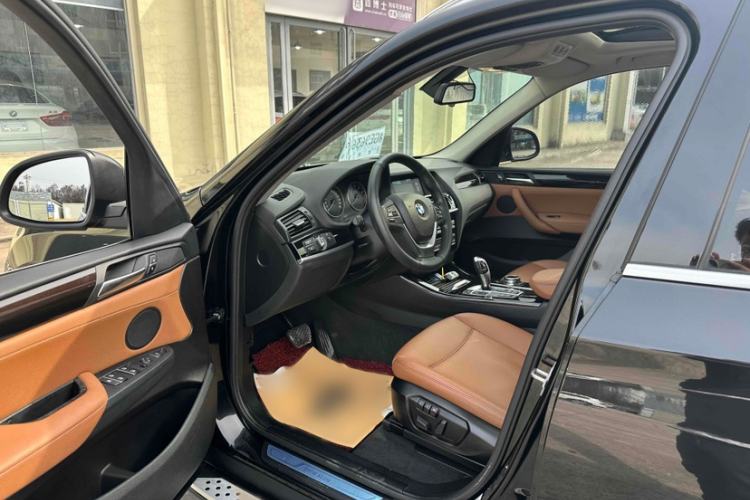 Used BMW X3 2014 xDrive20i X Design Package Interior 4