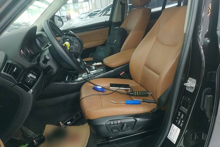 Used BMW X3 2014 xDrive28i X Design Package Left Front Seat