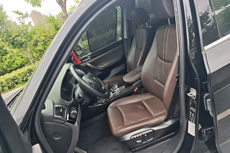 Used BMW X3 2014 xDrive20i X Design Package Left Front Seat