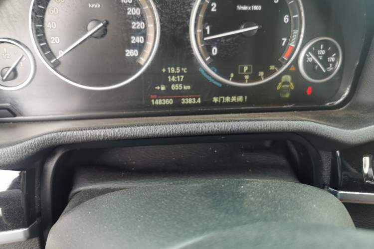 Used BMW X3  Odometer Close Up