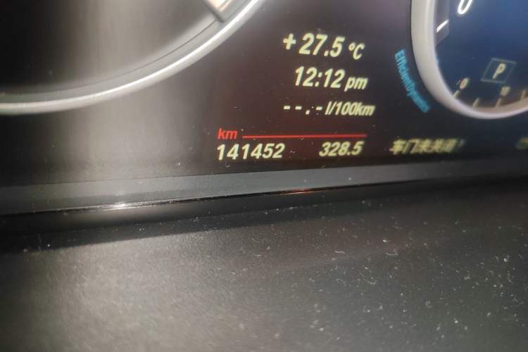 Used BMW X3 2014 xDrive20i X Design Package Odometer Close Up
