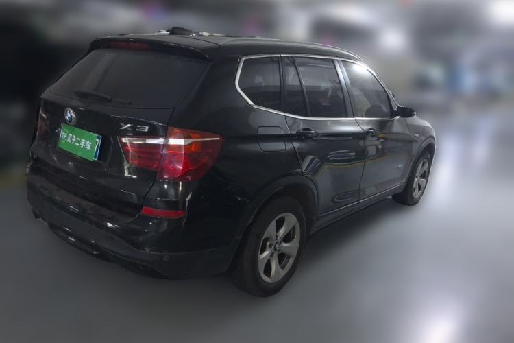 Used BMW X3 2014 xDrive20i Leading Model Rear Right 45 Deg