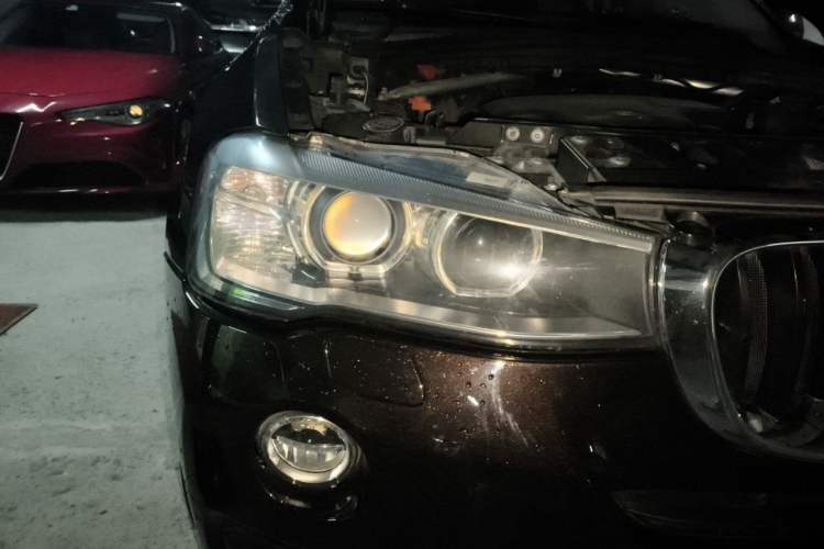 Used BMW X3 2014 xDrive20i Leading Model Right Front Headlight