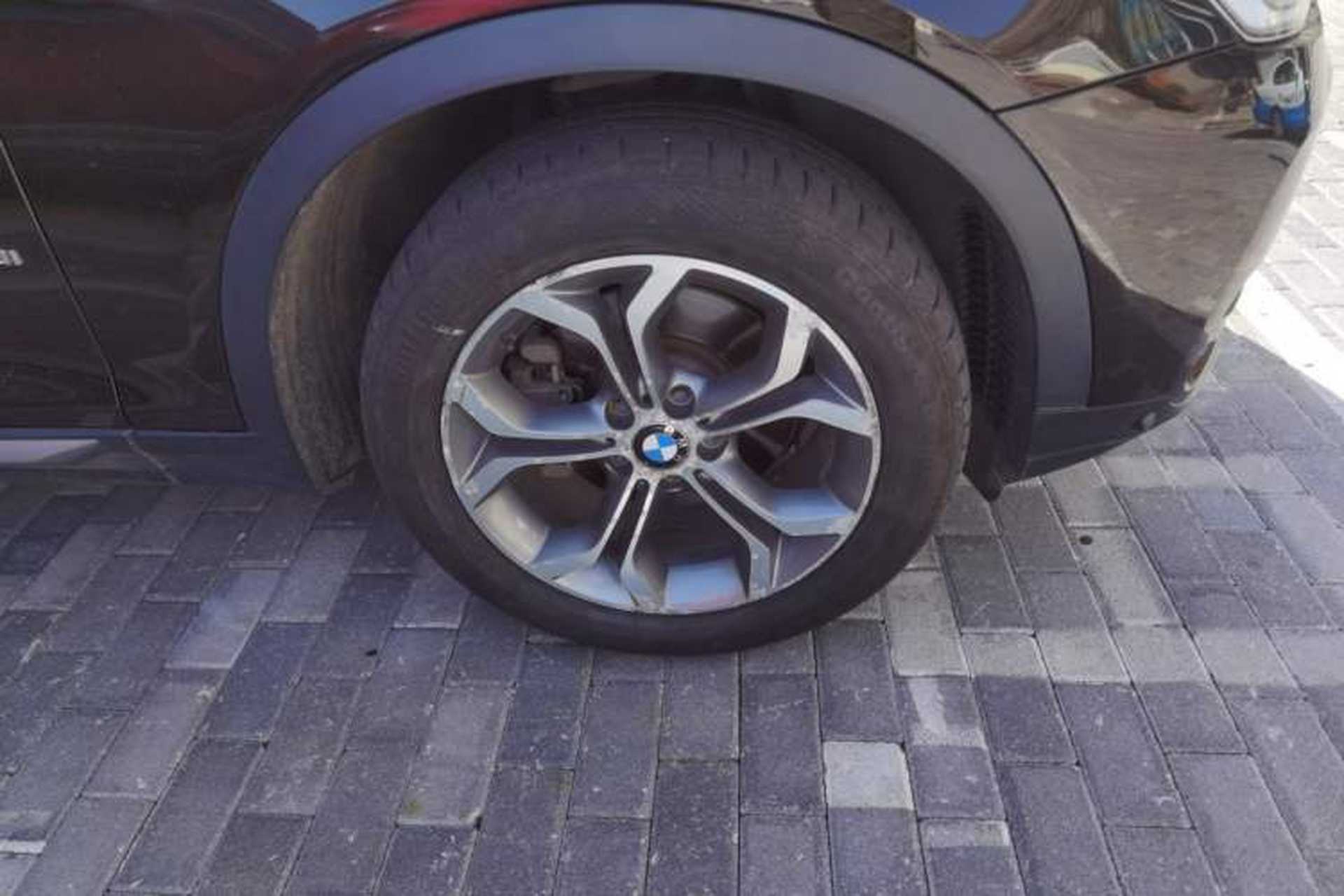 Used BMW X3 2014 xDrive20i X Design Package Right Front Wheel Hub