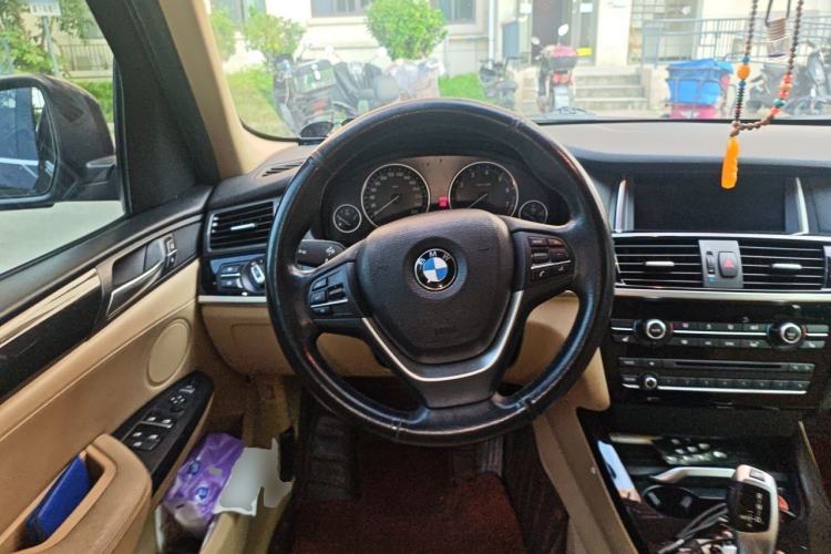 Used BMW X3 2014 xDrive20i X Design Package Steering Wheel