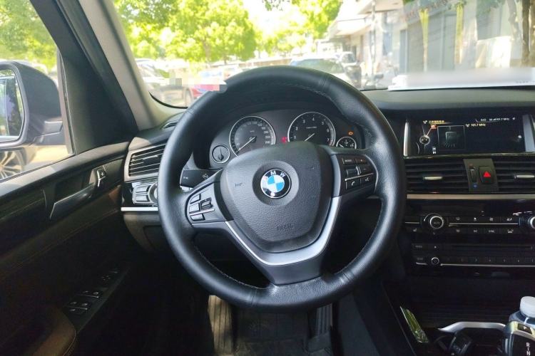Used BMW X3 2014 xDrive20i X Design Package Steering Wheel