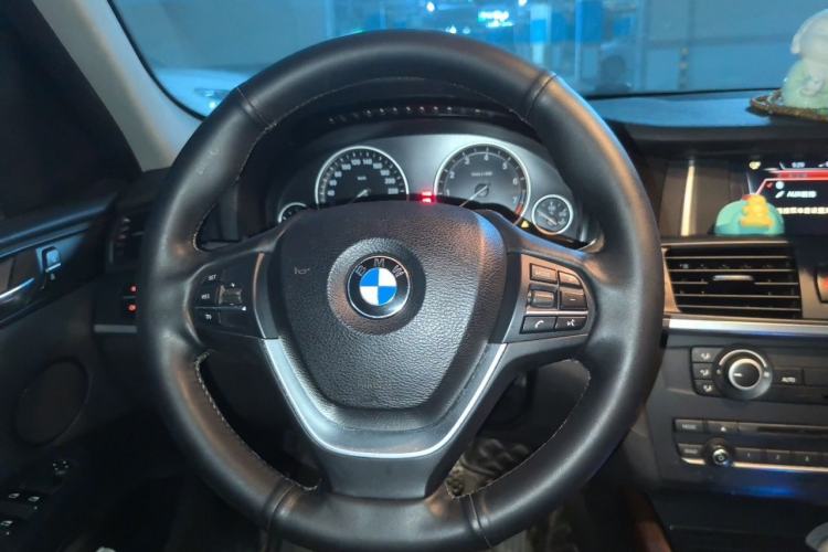 Used BMW X3 2014 xDrive20i Leading Model Steering Wheel