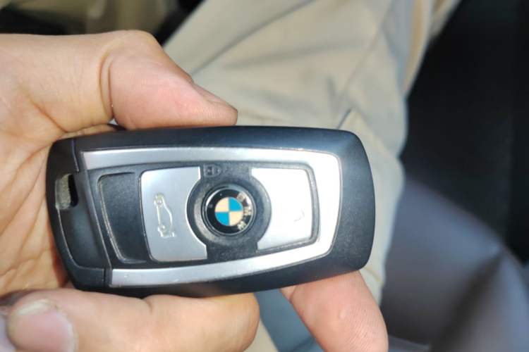 Used BMW X3 2014 xDrive20i X Design Package Vehicle Key