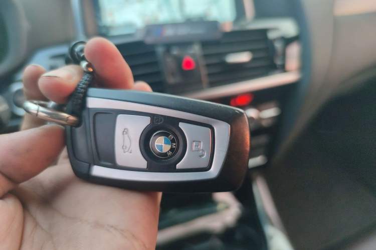 Used BMW X3 2014 xDrive28i X Design Package Vehicle Key