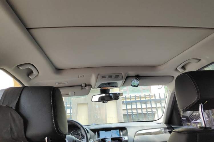 Used BMW X3 2014 xDrive28i X Design Package Headliner