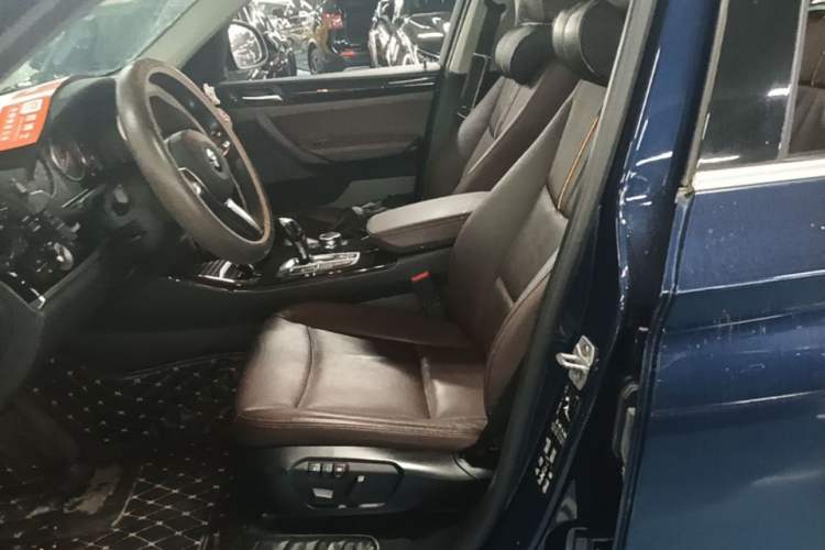 Used BMW X3 2014 xDrive20i X Design Package Left Front Seat