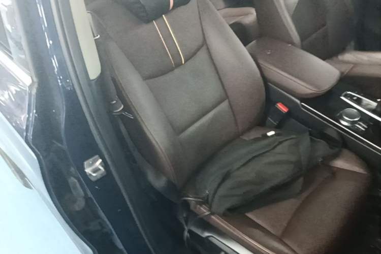 Used BMW X3 2014 xDrive20i X Design Package Right Front Seat