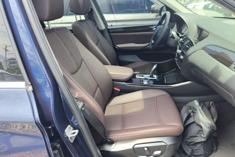 Used BMW X3 2014 xDrive20i X Design Package Right Front Seat