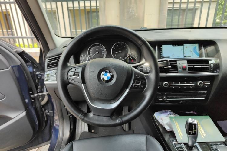 Used BMW X3 2014 xDrive28i X Design Package Steering Wheel