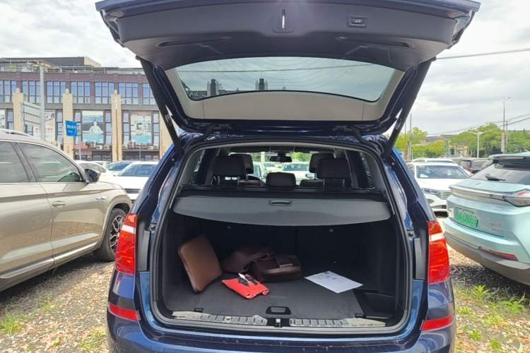 Used BMW X3 2014 xDrive20i X Design Package Trunk