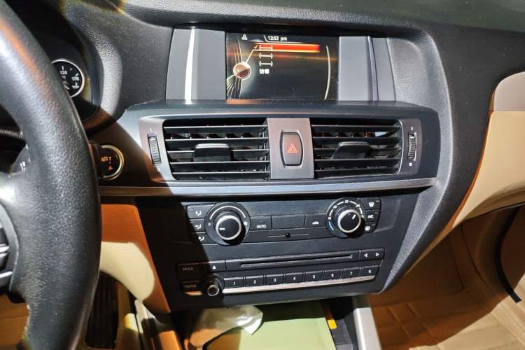 Used BMW X3 2014 xDrive20i Leading Model Audio And AC Panel