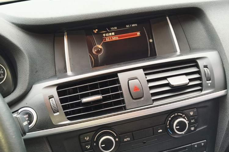 Used BMW X3 2014 xDrive20i Leading Model Audio And AC Panel