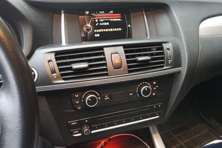 Used BMW X3 2014 xDrive20i Leading Model Audio And AC Panel
