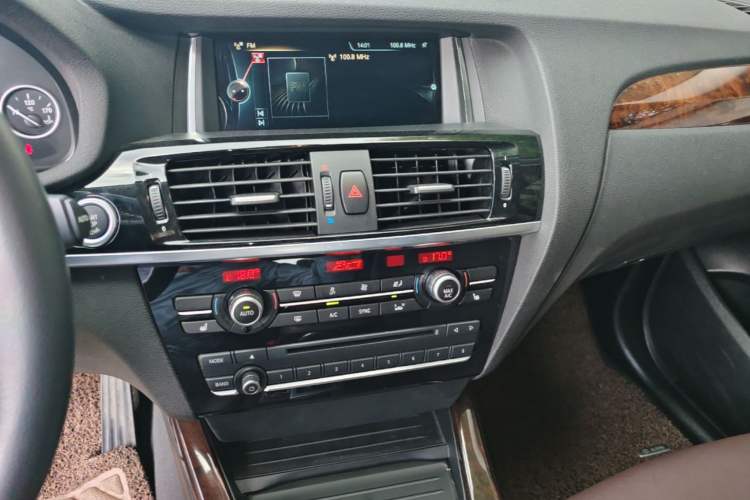 Used BMW X3 2014 xDrive20i X Design Package Audio And AC Panel